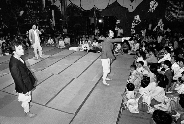 The Madang Play Performed at the Seibu-Kodo Hall at Kyoto University in 1990