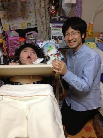 Picture 1: With a child living at home who needs medical care